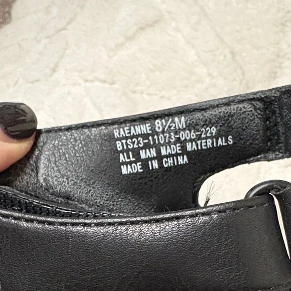 BareTraps Black Strappy Sandals - Picture 4 of 4